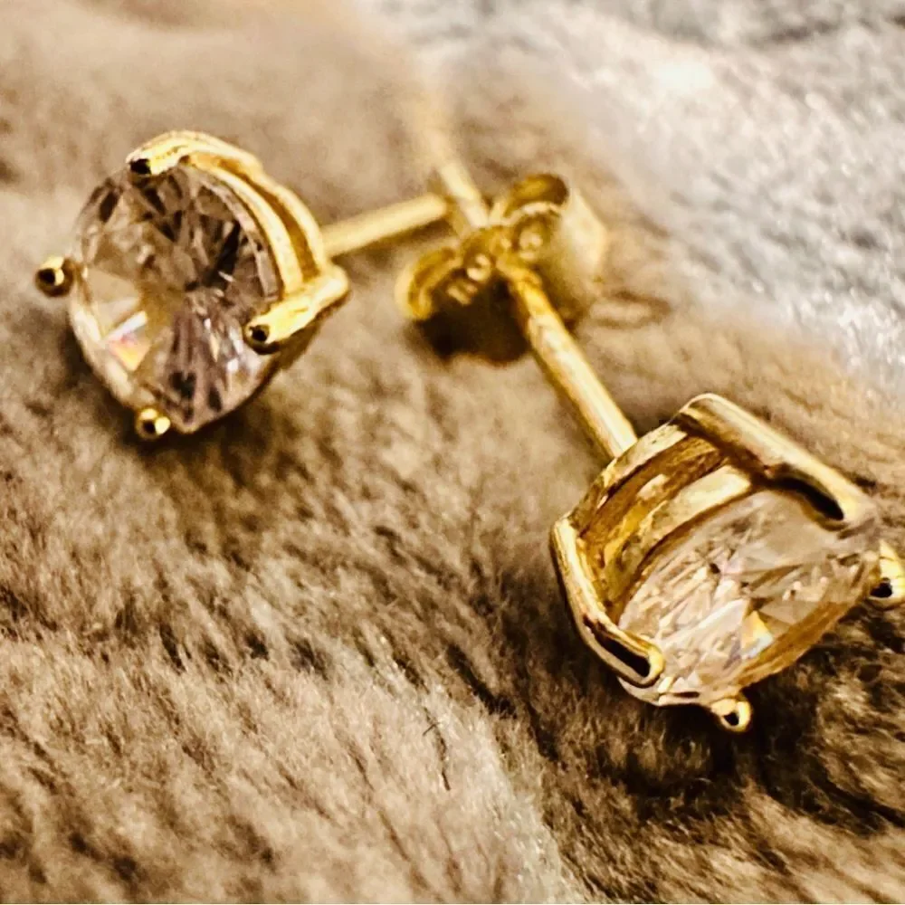 N/A #goldtone description packaged