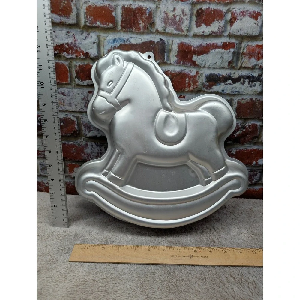 Vintage 1984 Wilton Rocking Horse Aluminum Cake Pan 2105-2388 Silver Bakeware