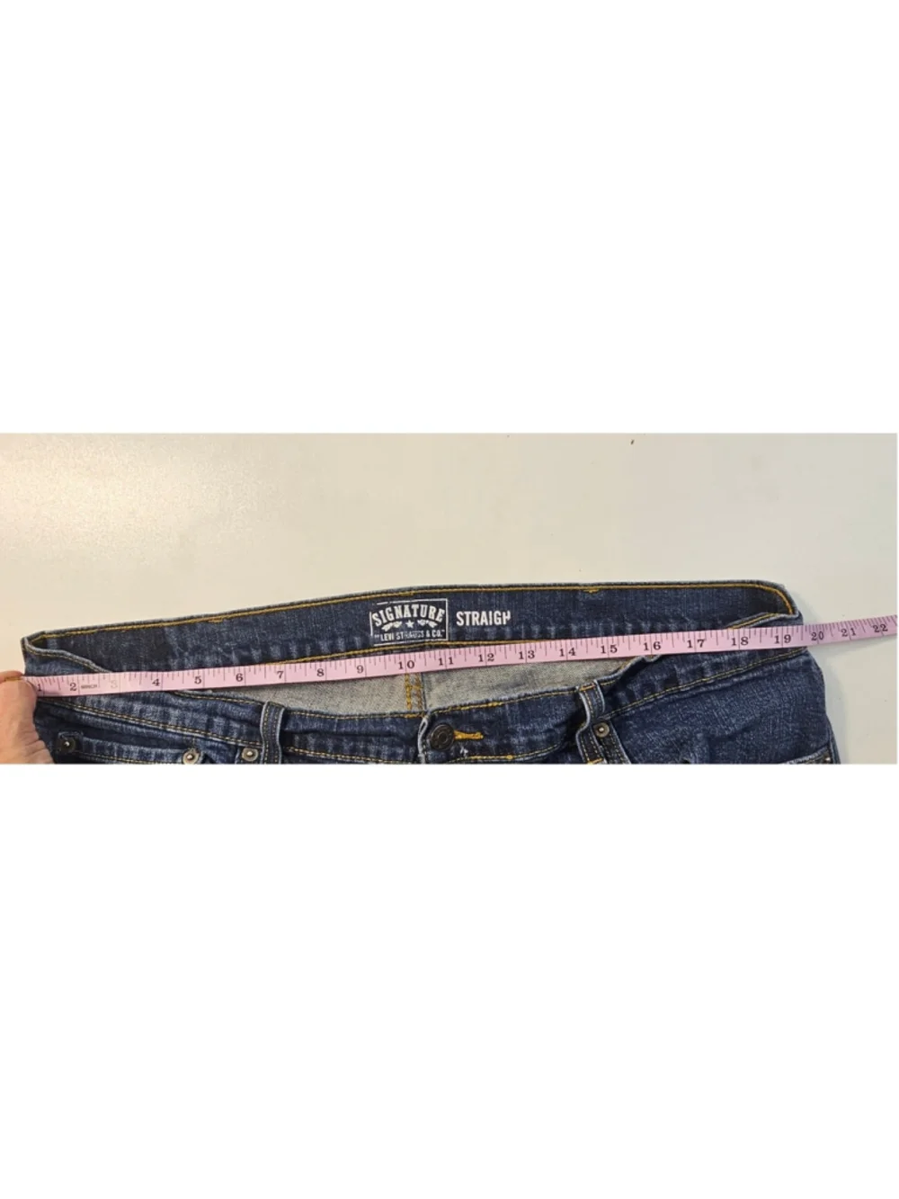 40 x 32 levis signature straight leg blue jeans career work casaul everyday EUC