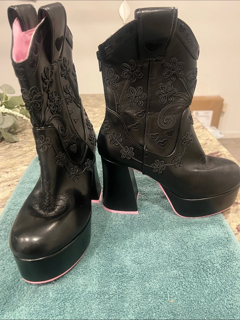 Dolls kill platform chunky boots