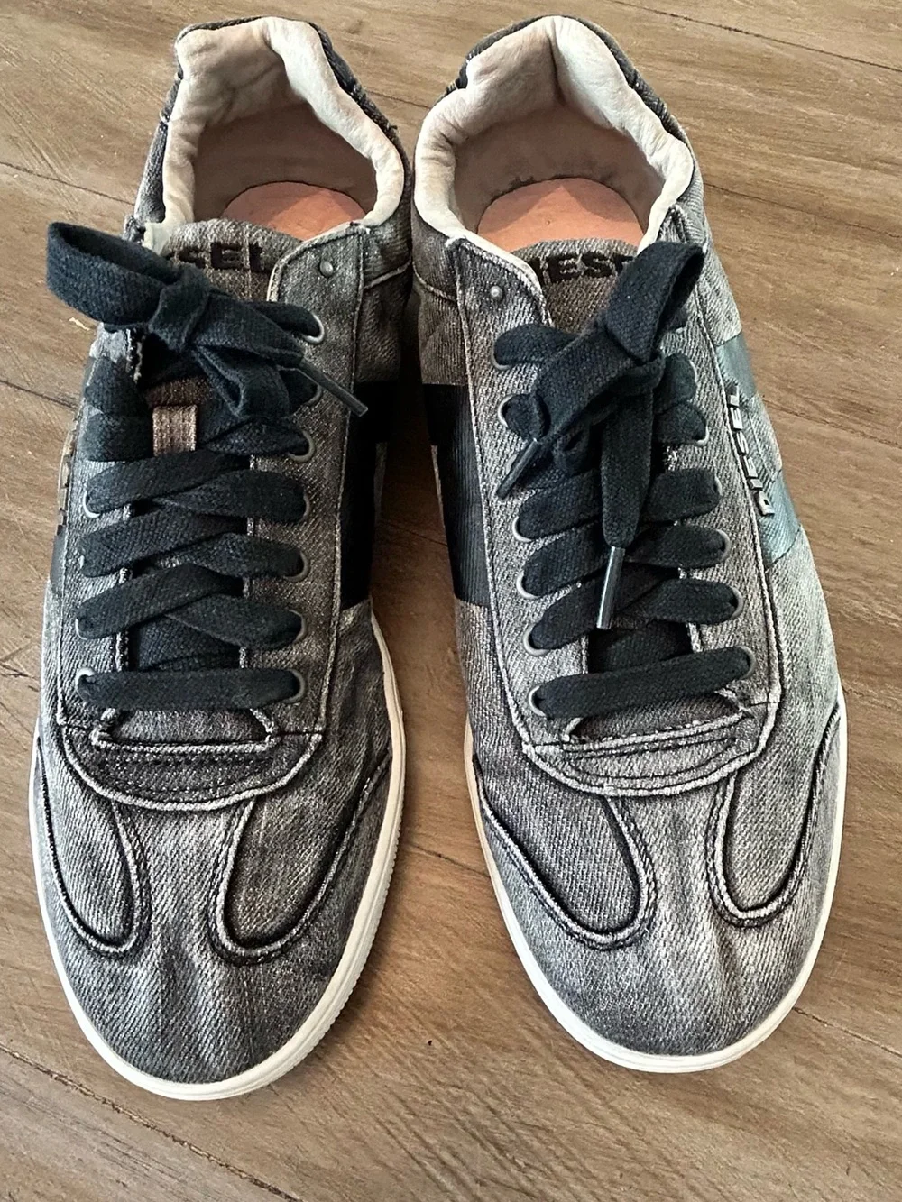 Diesel casual low