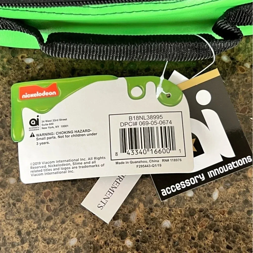 NEW - NICKELODEON SLIME - Snack / Lunch Tote/Lunch Box - Perfect for car snacks!