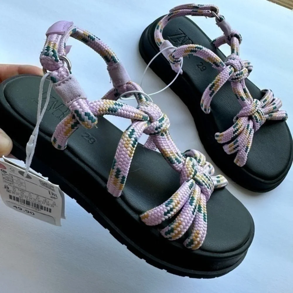 ZARA KIDS KNOTTED CORD SANDALS 2644/930