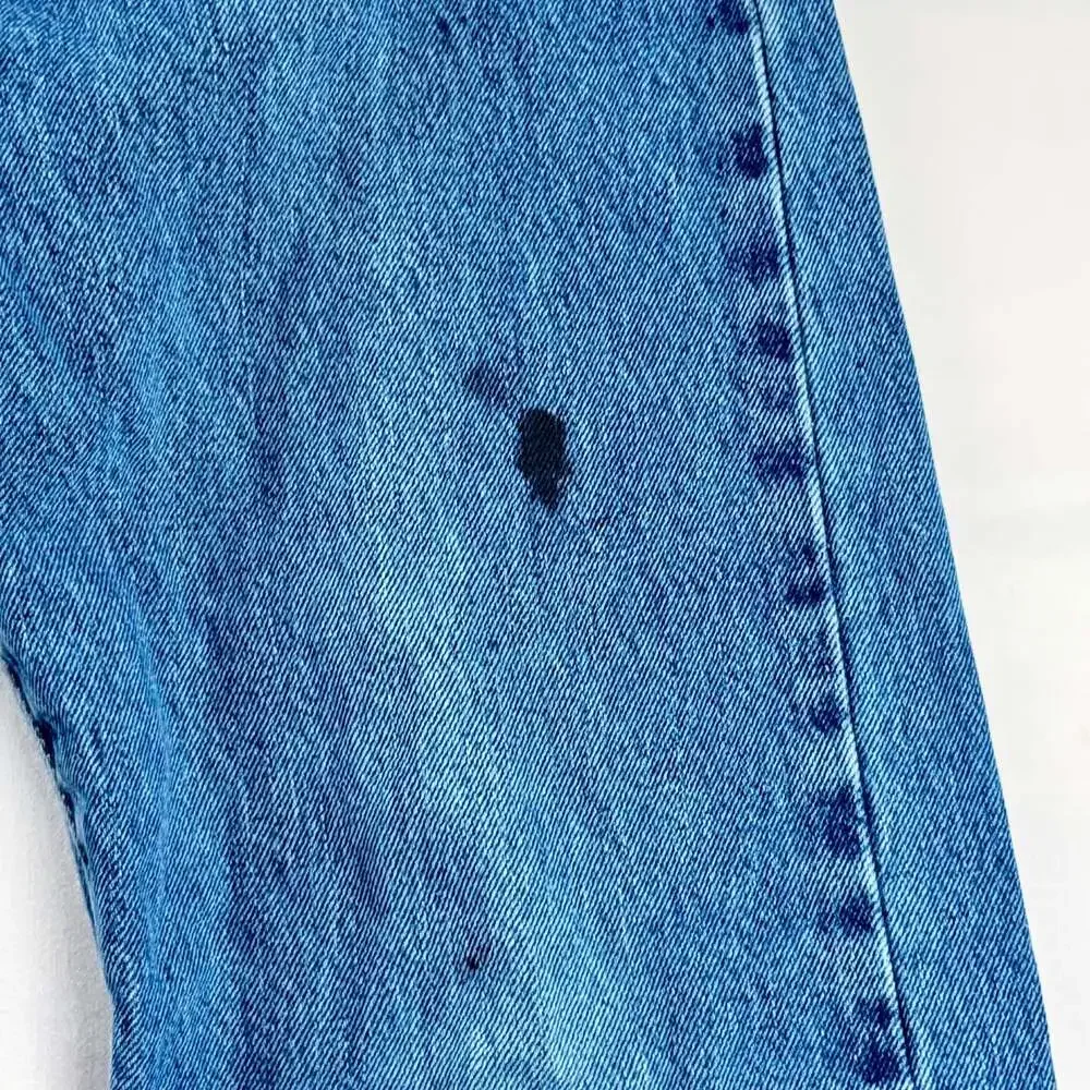 Levis up sale