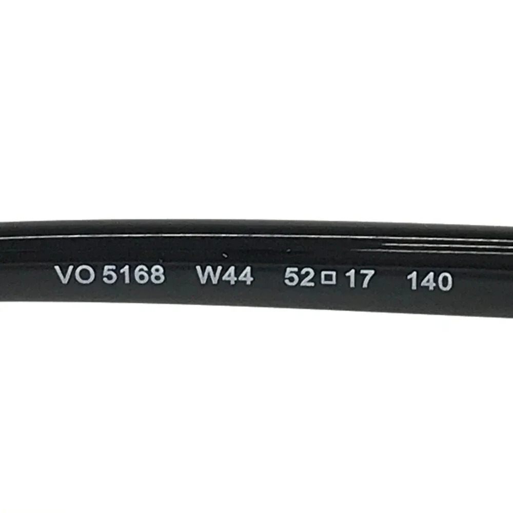 Vogue brand new