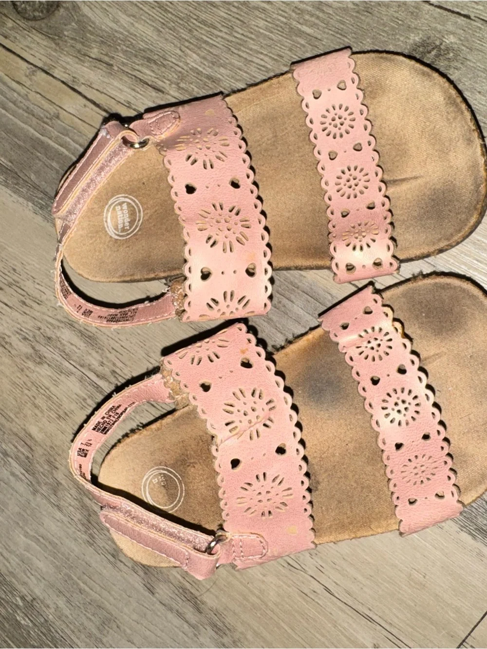 wonder nation Light Pink Floral Cutout Girls Sandals