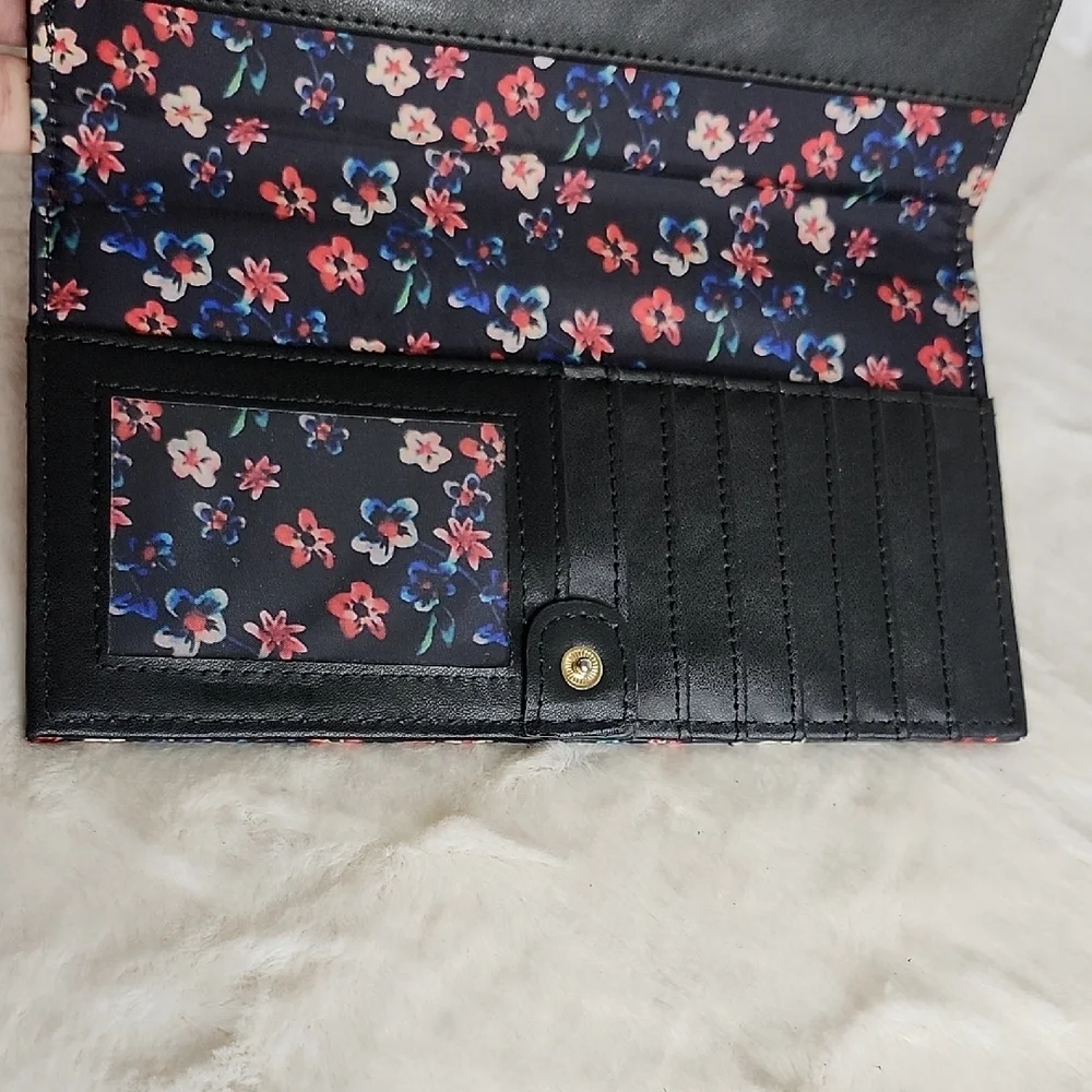 Nanette Lepore Black Floral Wristlet Clutch NEW
