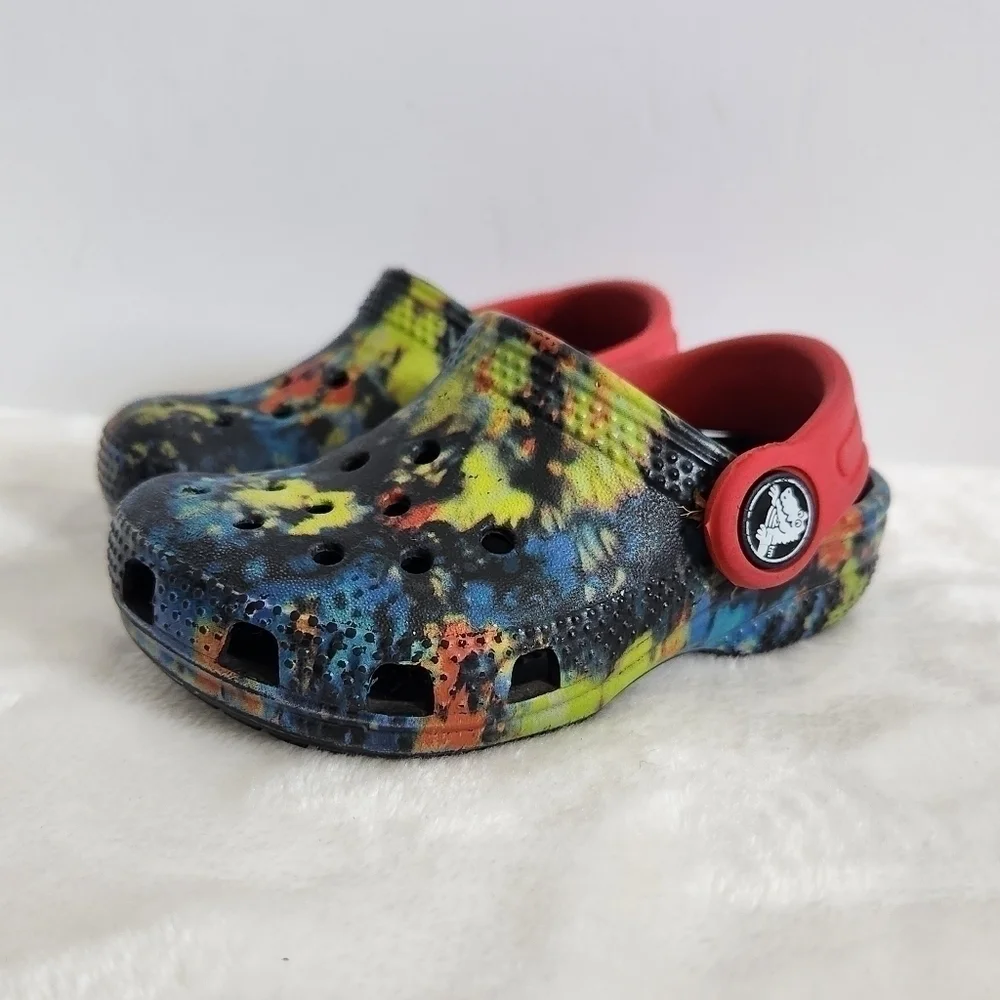 CROCS classic clog