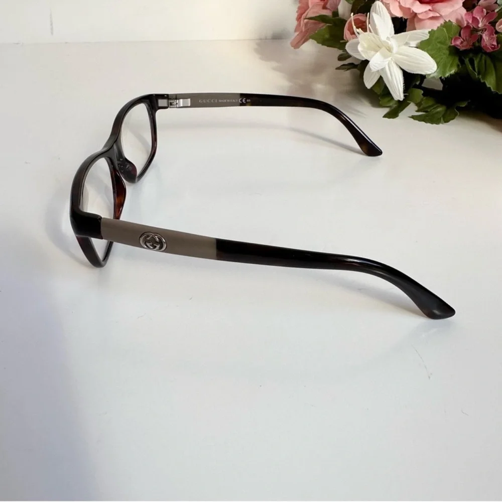 Gucci authentic havana