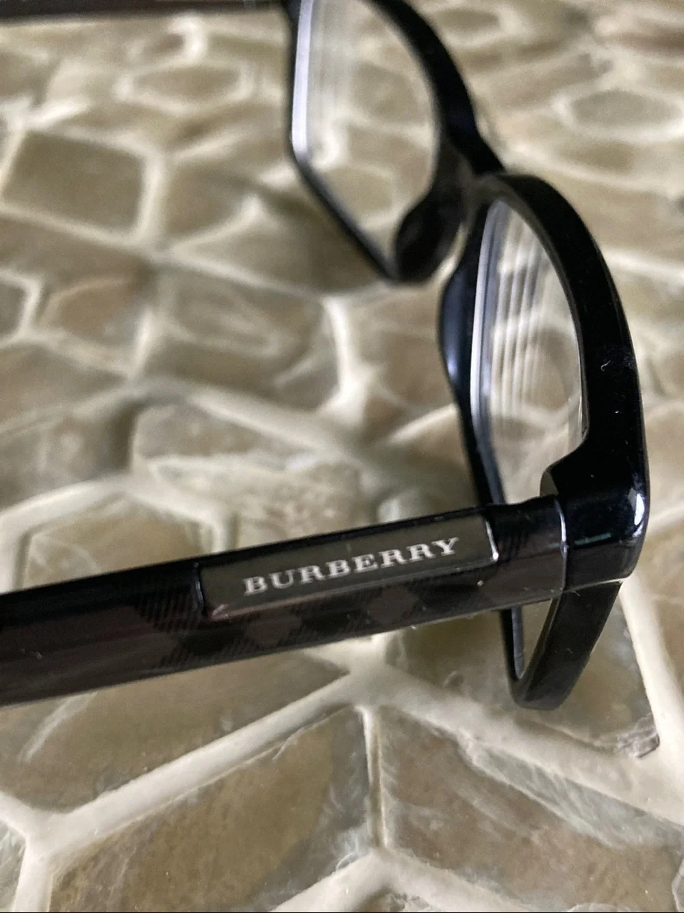 Burberry eyeglasses be