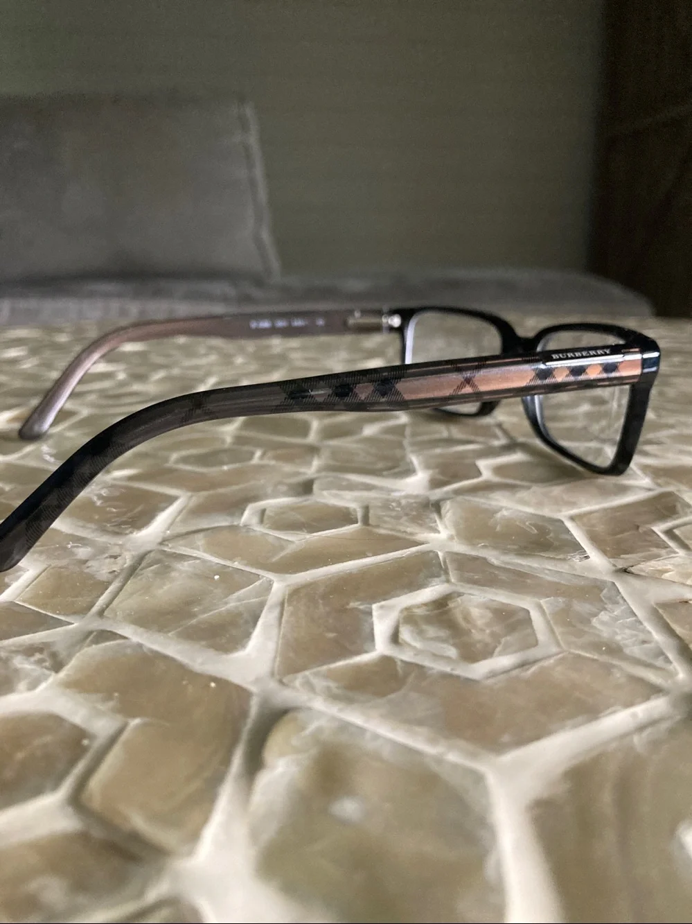 Burberry eyeglasses be