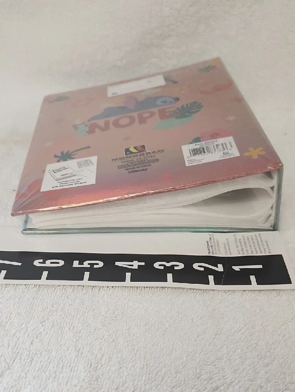 Disney holographic folder