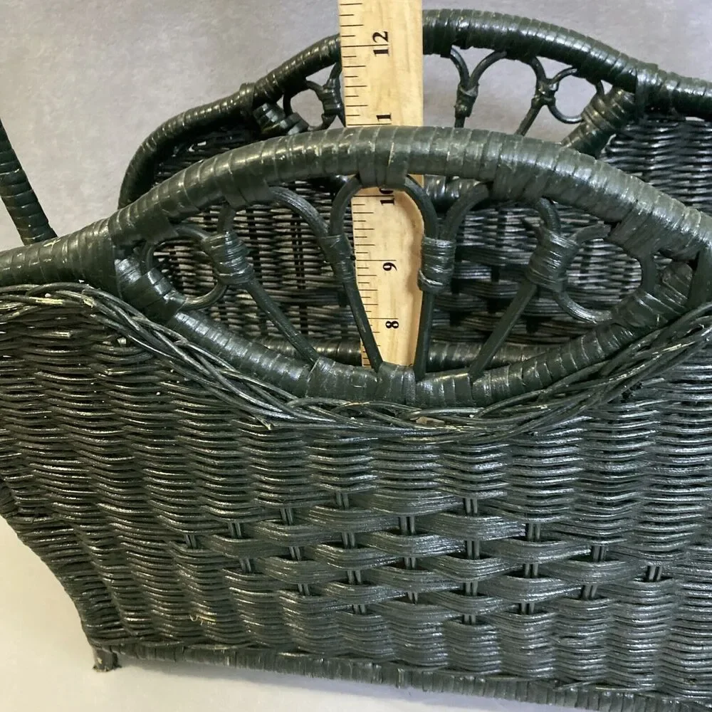 VTG Wicker Magazine Towel Record Storage Basket Green Peacock Shabby Cottage 60s