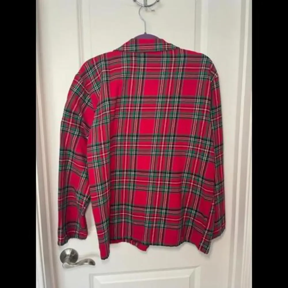 N/A red plaid