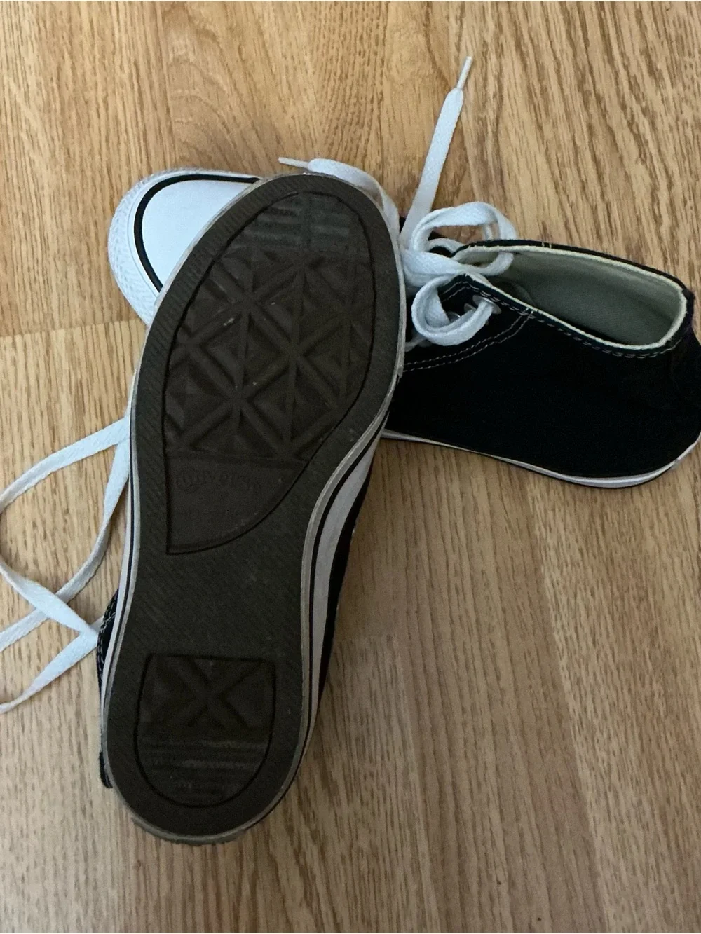 Converse classic black