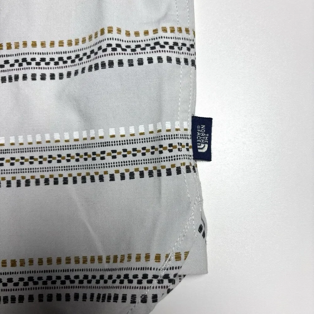 The North Face Aztec Striped Shirt Men's L Gray Long Sleeve Western Button Up‎