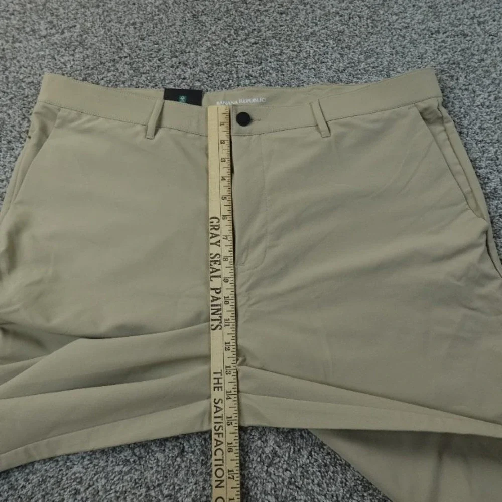Banana Republic new banana