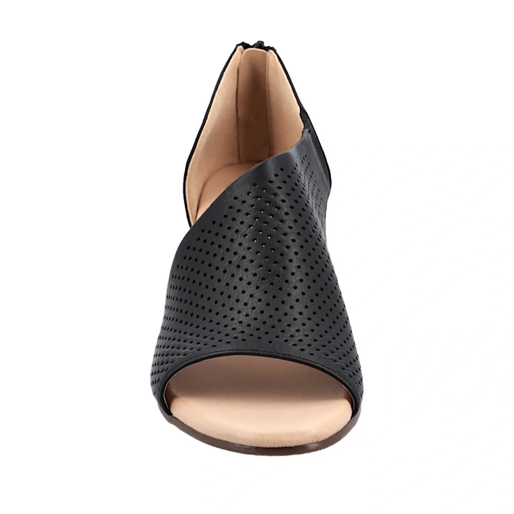 Journee Collection open toe