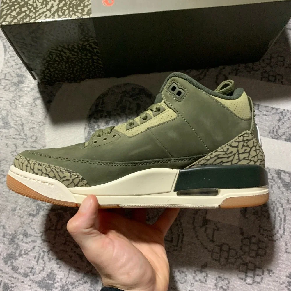 Jordan Air Jordan 3 Retro‎ Mens Size 8 M Olive New Sequoia DN3707-202 Sneaker