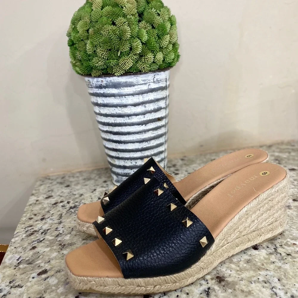 Maypol Black Pebbled Leather Studded Espadrille Wedge Sandals Made in Spain 39 8