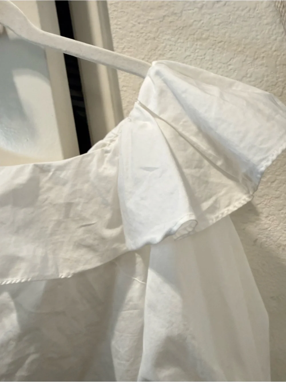 Banana Republic lightweight off