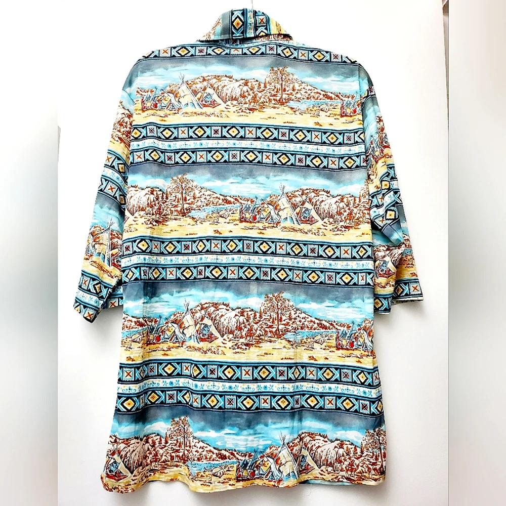 Vintage 70s Levi's Shirt Native American Print Short Sleeves Size Medium