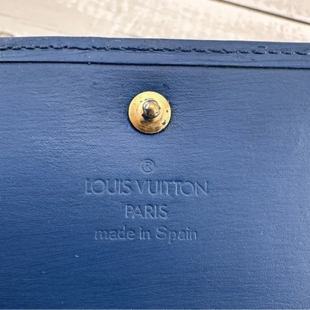 Louis Vuitton authentic louis