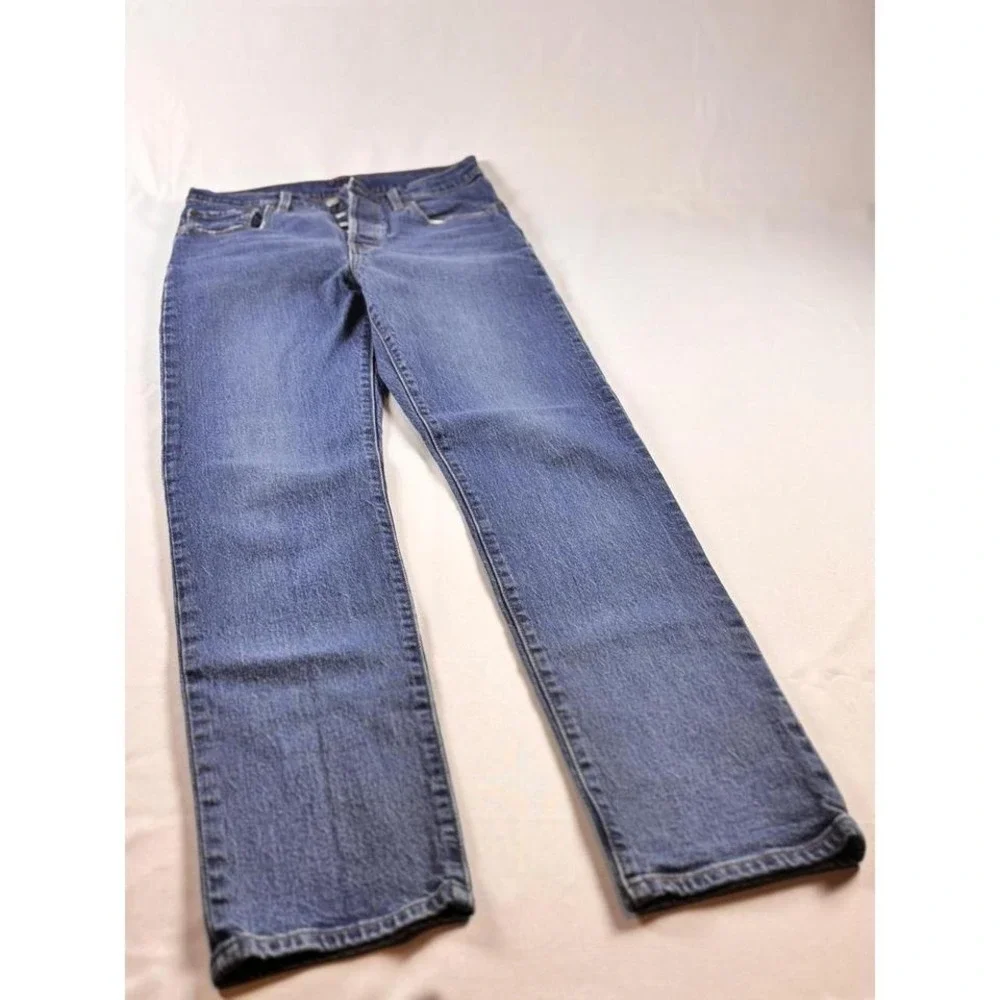 Levis 501 Original Fit Jeans Mens Medium Wash Blue Straight Leg Button Fly 28x30