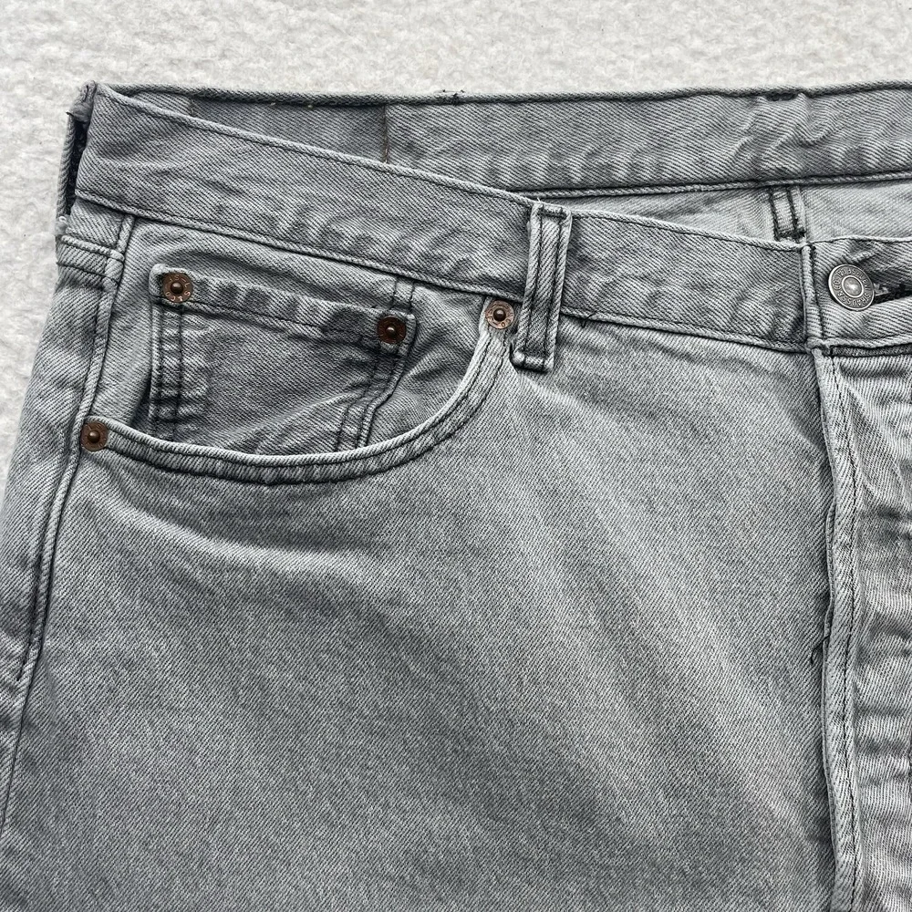 Levis 501 Jeans‎ Mens 38x28 (Tag 38x29) Gray Button Fly Straight Leg 100% Cotton