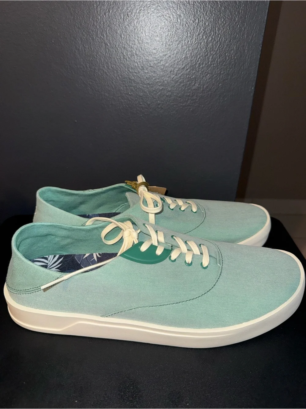 OluKai brand new