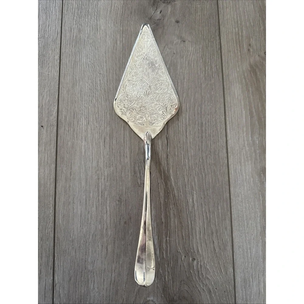Studio‎ Silversmiths Cake Pie Spatula Server China