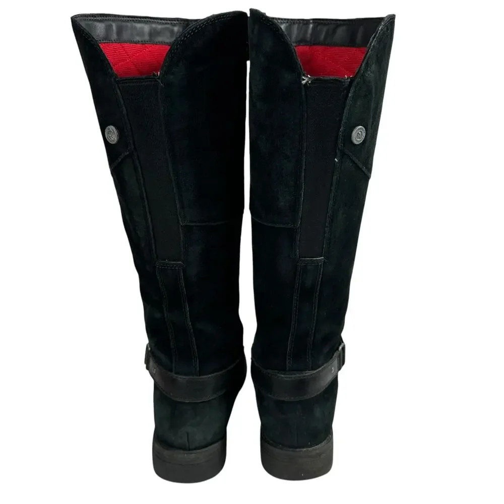 The North Face black looks riding