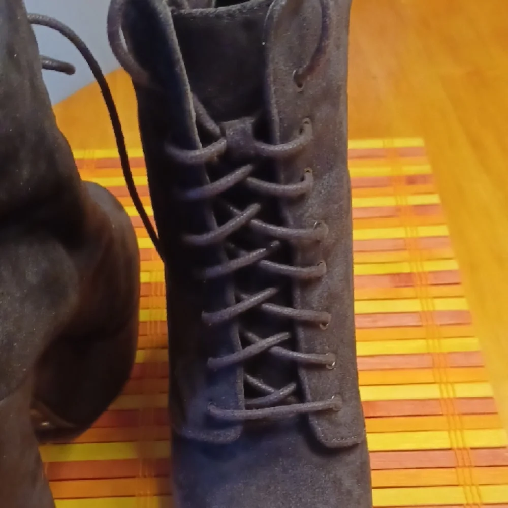 Speed Limit 98 Black Platform Lace-Up Ankle Boots Size 8