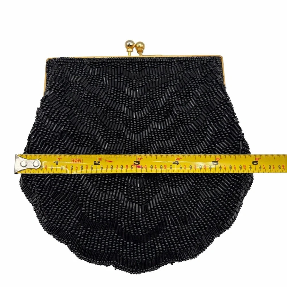 VINTAGE BLACK BEADED EVENING BAG — ART DECO STYLE CLUTCH W/ GOLD KISS LOCK CLAM