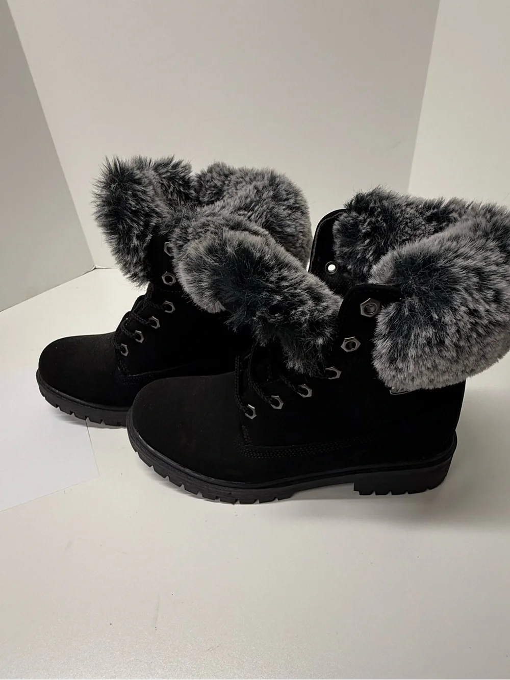 Lugz warm black