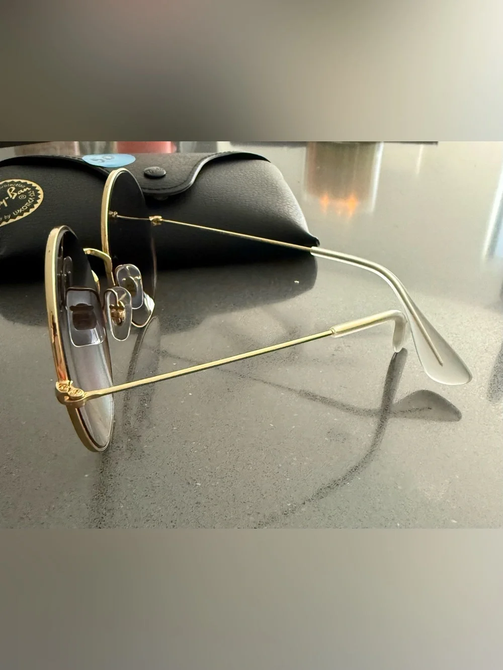 Ray-Ban hippy round