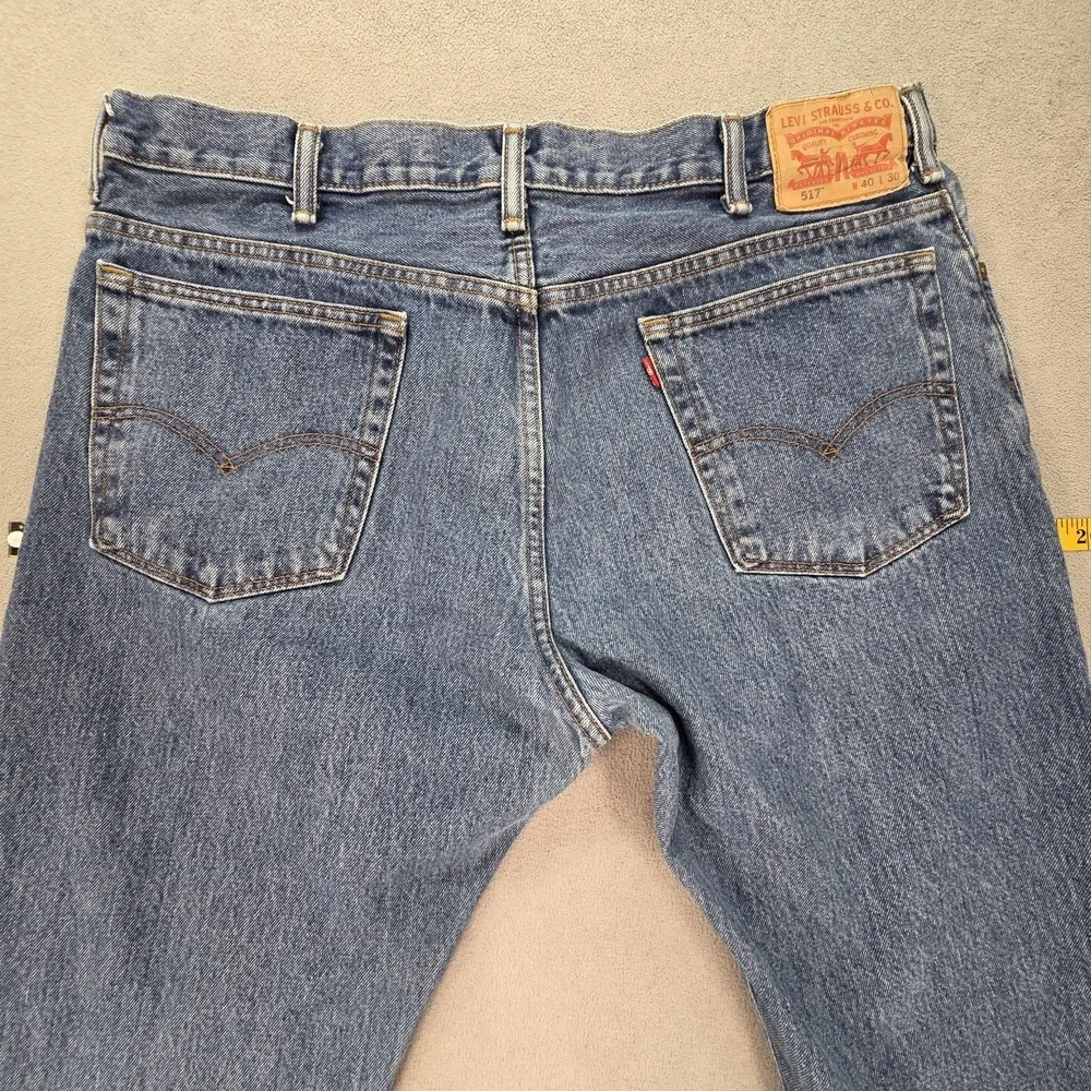 Levis 517 Jeans Mens Medium Wash Blue Denim‎ Bootcut Zip Fly Fits 38x30