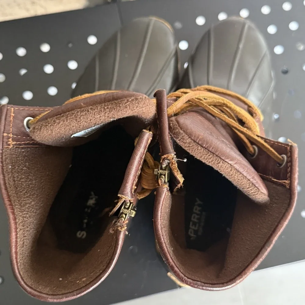 Sperry‎ Top-Sider Saltwater Duck Boot Womens 7 Brown/Navy STS91176 Classic
