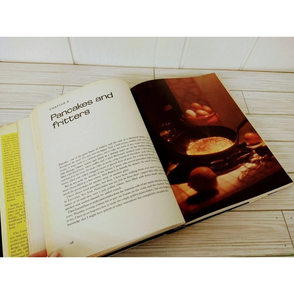 Vintage Cookbook connoisseur cookbook
