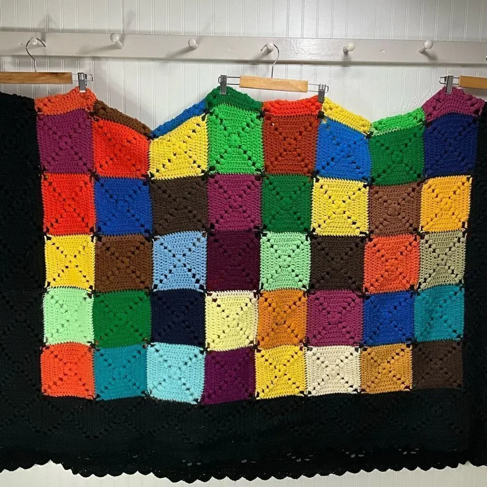 VINTAGE Handmade Crochet Blanket afghan