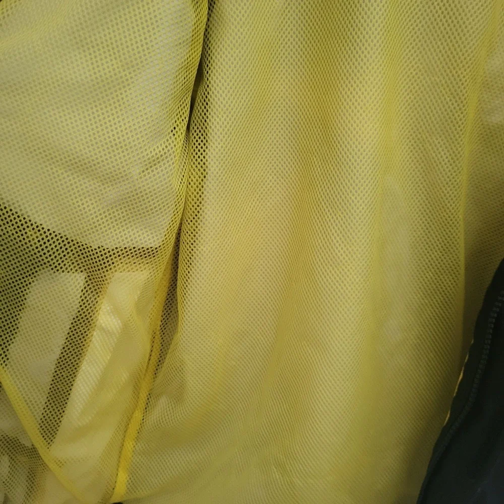 The North Face Boys XS 6 DryVent rain jacket grey, black yellow Full Zip Hooded