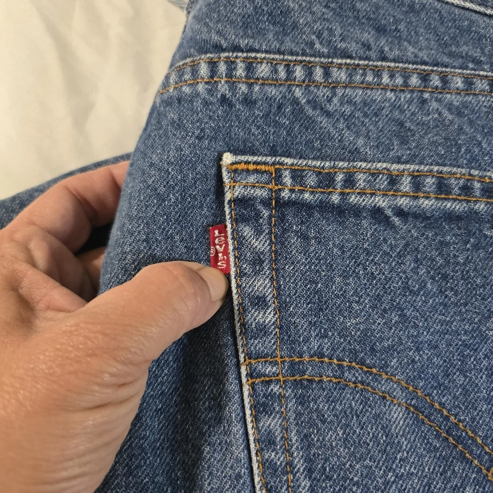 VINTAGE LEVIS 505 Jeans Adult 34x34 Blue Denim Pants Straight‎ Leg Men’s