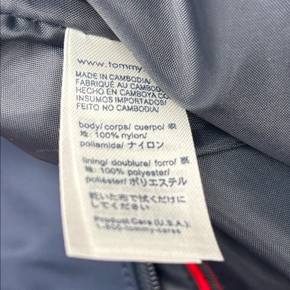 Tommy Hilfiger stay organized