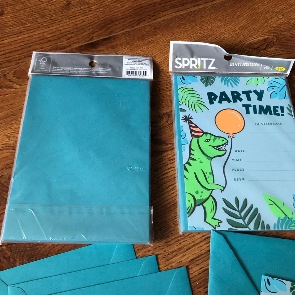 Dinosaur Party Time Invites (24ct)