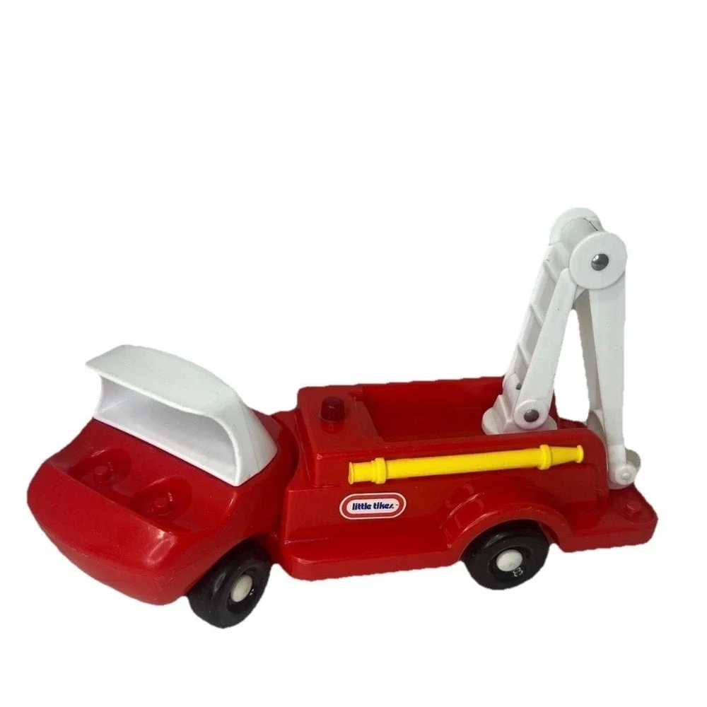 Little Tikes Red Fire‎ Truck Toy with White Pivoting Ladder and Yellow Hoses