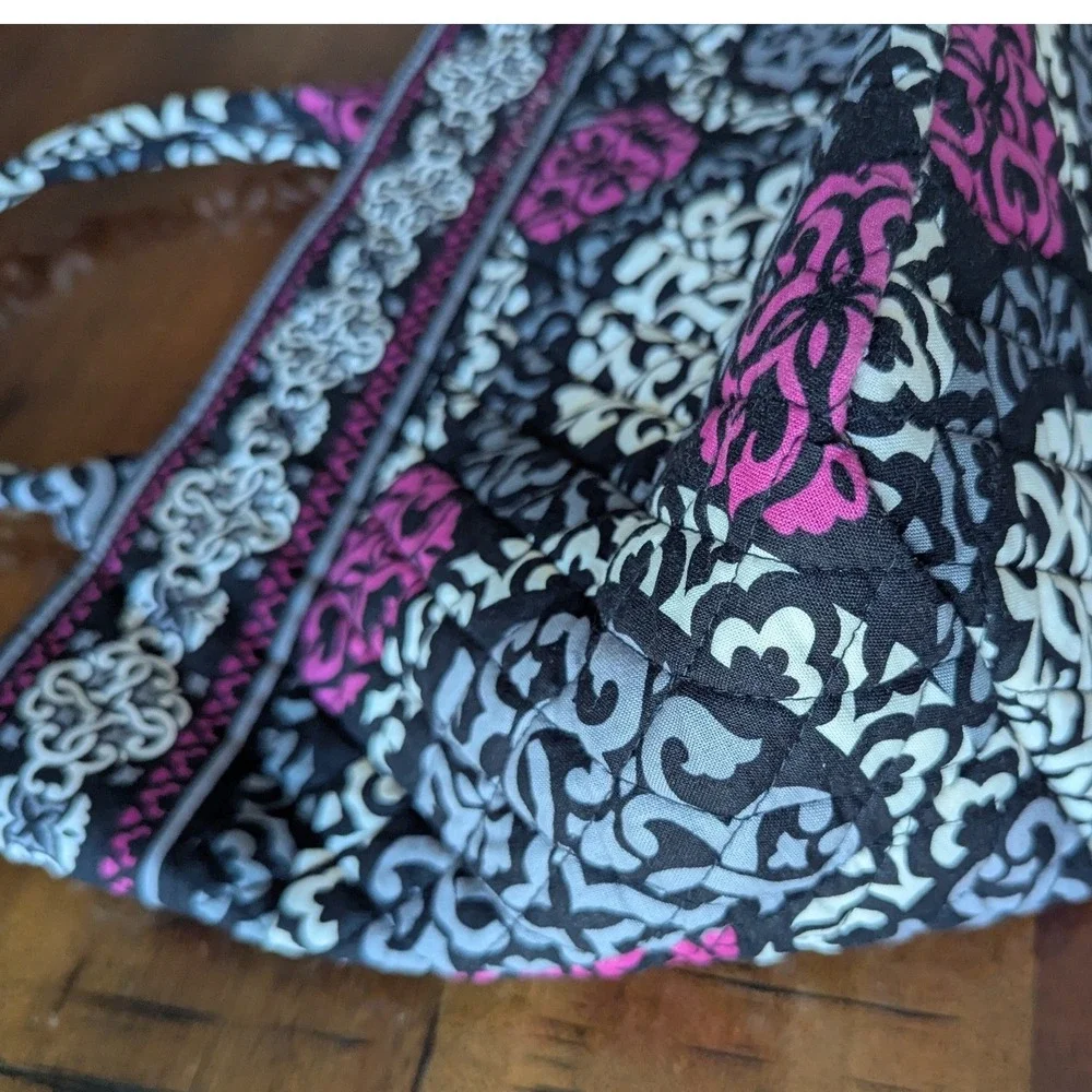 Vera Bradley classic tote