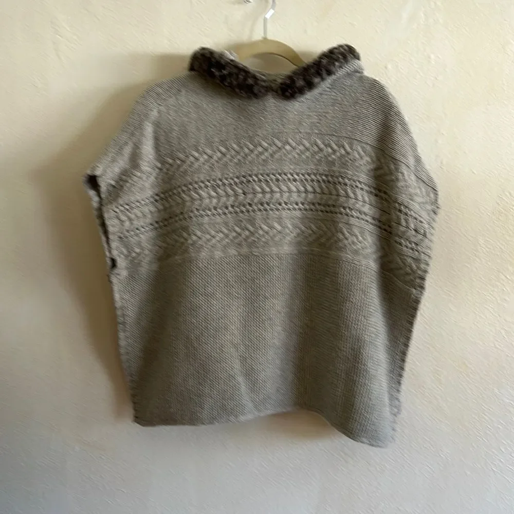 Gap Kids Gray Sweater Poncho With Faux Fur Trimmed Hoodie Size XL