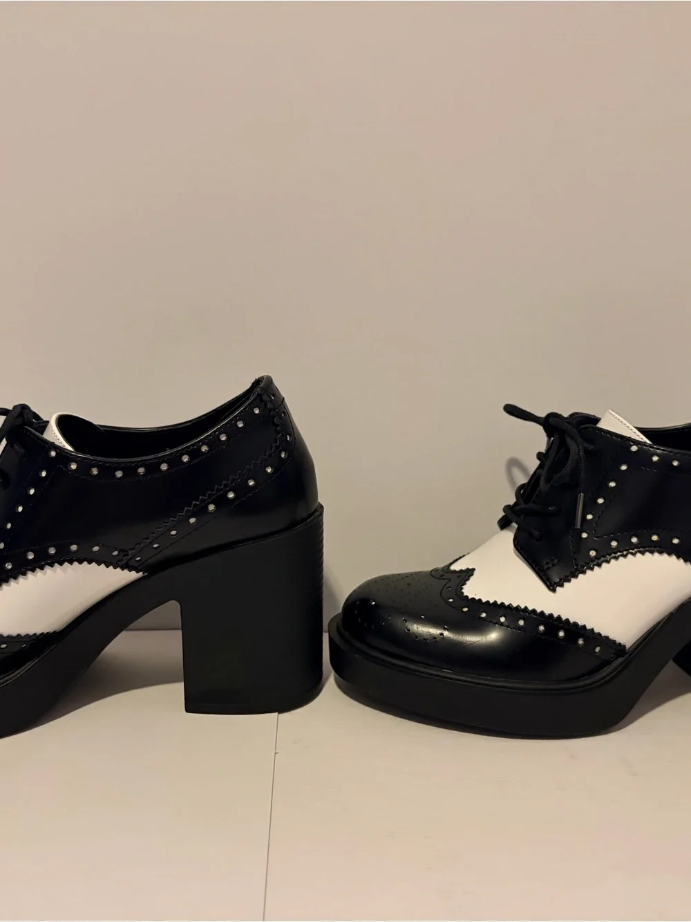 Steve Madden Tuxedo Brogue Platform Oxfords