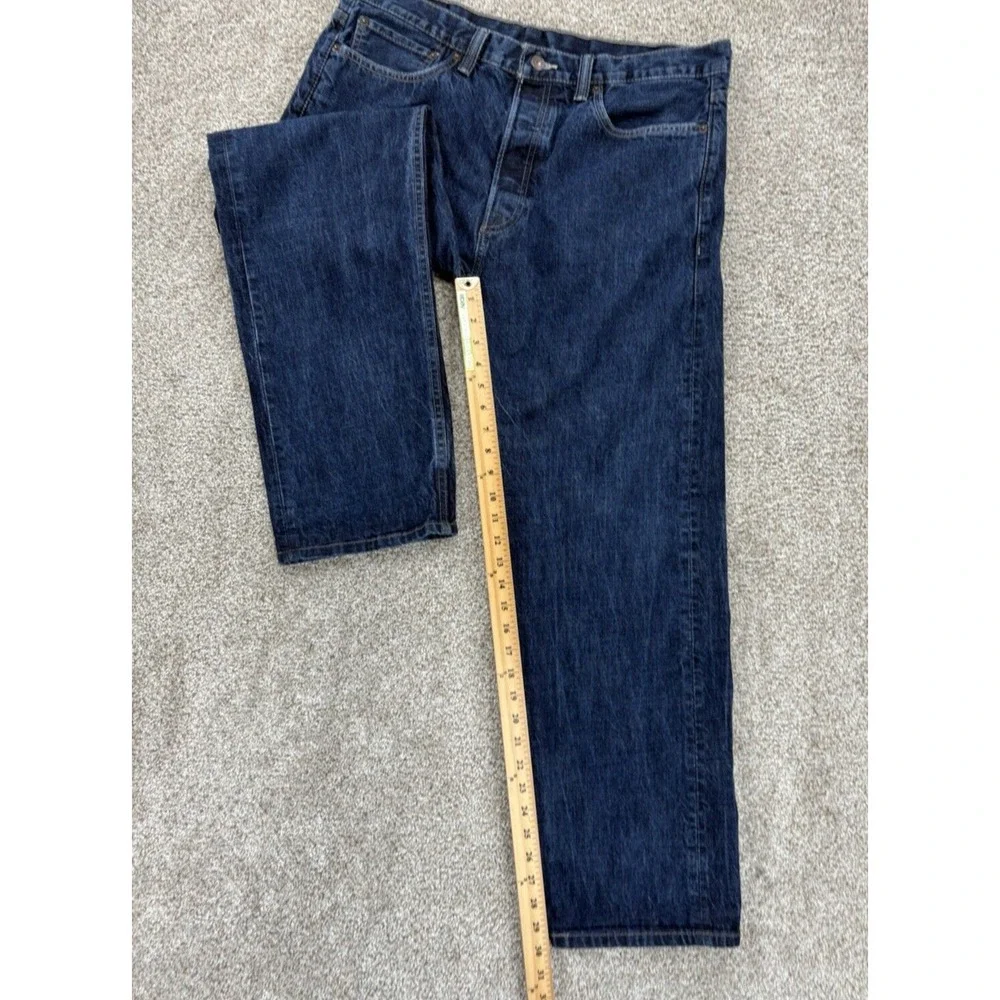 Levis excellent pre