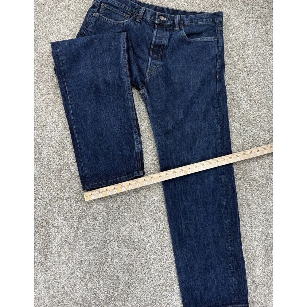Levis excellent pre